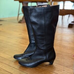 Lands End Black Leather Tall Boots Kitten Heel Almond Toe Womens 9D Office Siren